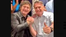 Javier Milei e Bolsonaro durante encontro em Buenos Aires