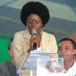 Jamile Fernantes dosse a Lula que faltam moradias estudantis, restaurante e auditórios | Foto: Reprodução/YouTube/GovBR