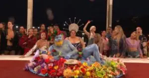 Encenação de drag queens do quadro Última Ceia