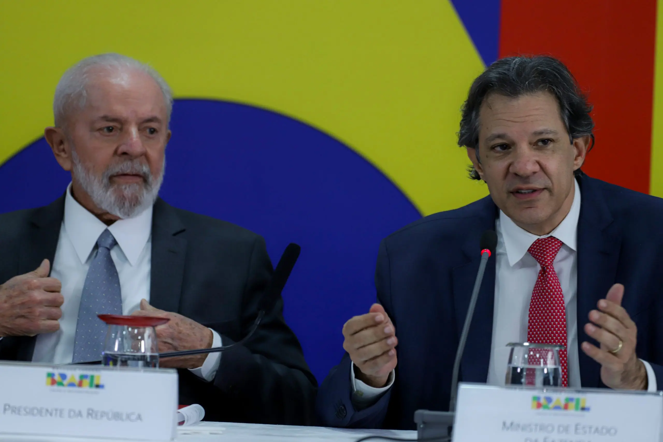 O presidente da República, Luiz Inácio Lula da Silva, e o ministro da Fazenda, Fernando Haddad, estão criando meios, como o PIX dos impostos, para facilitar o recebimento dos tributos | Foto: Joédson Alves/Agência Brasil