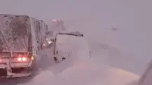 Neve interdita estradas na Patagônia