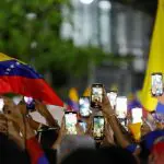 Depois da reeleição de Nicolás Maduro, questionada pela comunidade internacional, protestos eclodiram em Caracas e em outras regiões da Venezuela | Enea Lebrun/Reuters