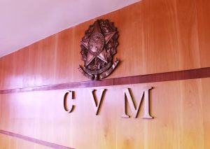 A resolução da CVM proíbe qualquer negociação de papéis por acionistas controladores, diretores e conselheiros de um empresa nos 15 dias que antecedem a divulgação do seu balanço | Foto: Divulgação/CVM