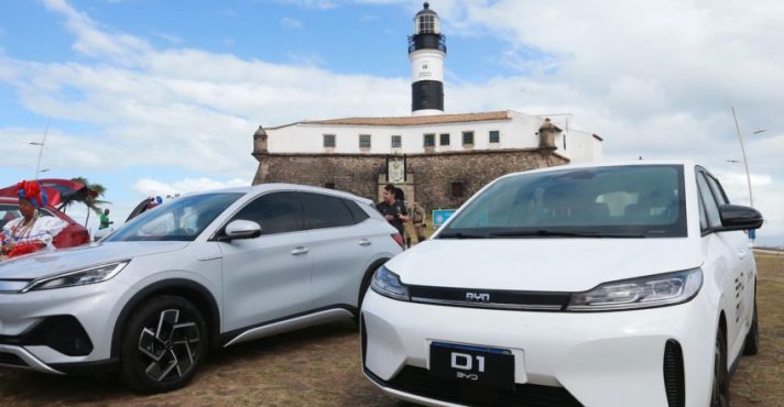 Entretanto, o aumento da alíquota do imposto de importação sobre carros elétricos de 10% para 18% em julho pode dificultar o crescimento | Foto: Feijão Almeida/Governo da Bahia