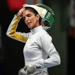 Com tumor no cóccix, Nathalie Moellhausen passa mal durante estreia da esgrima na Olimpíada