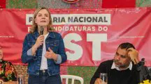 Gleisi Hoffmann, presidente do PT, durante plenária nacional das pré-candidaturas do MST | Foto: Divulgação/MST