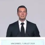 Jordan Bardella, líder do RN da França, discursa depois de derrota do partido das eleições parlamentares | Foto: Reprodução/Twitter/X@J_Bardella