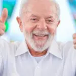 O presidente Lula fazendo um 'joinha', sinal de aprovação | Foto: Reprodução/Redes sociais