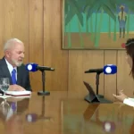 Foto de Renata Varandas e Lula em entrevista para o Jornal da Record
