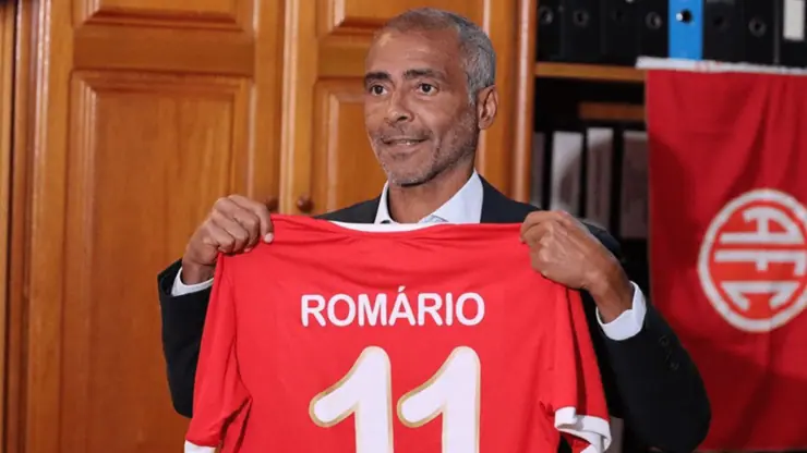 Romário é do América-RJ | Foto: Arthur Lyrio/América-RJ