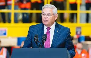 senador Bob Menendez