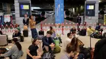 Diversos passageiros foram prejudicados por ataque coordenado em estações de trem de Paris | Foto: Reprodução/Internet