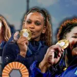 Montagem das medalhistas em Paris