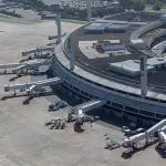 O apagão no Aeroporto do Galeão exigiu que a administração trabalhasse para minimizar os impactos e normalizar as operações | Foto: Reprodução/Wikimedia Commons
