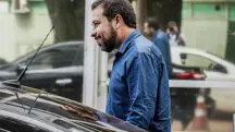 Em 2018, quando era candidato à Presidência da República, Guilherme Boulos declarou em uma sabatina que Venezuela e Cuba não eram ditaduras | Foto: Rafa Neddermeyer/Agência Brasil