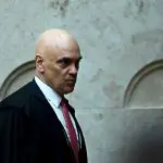 alexandre de moraes x Filipe Martins