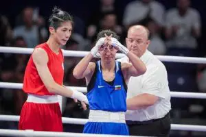 A boxeadora búlgara Svetlana Staneva