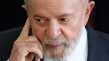 Lula, durante assinatura do Pacto pela Transformação Ecológica entre os Três Poderes do Estado Brasileiro, em solenidade realizada no Palácio do Planalto, em Brasília - 21/8/2024 | Foto: Wilton Junior/Estadão Conteúdo