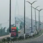 Manaus enfrenta camada de fumaça por causa de queimadas