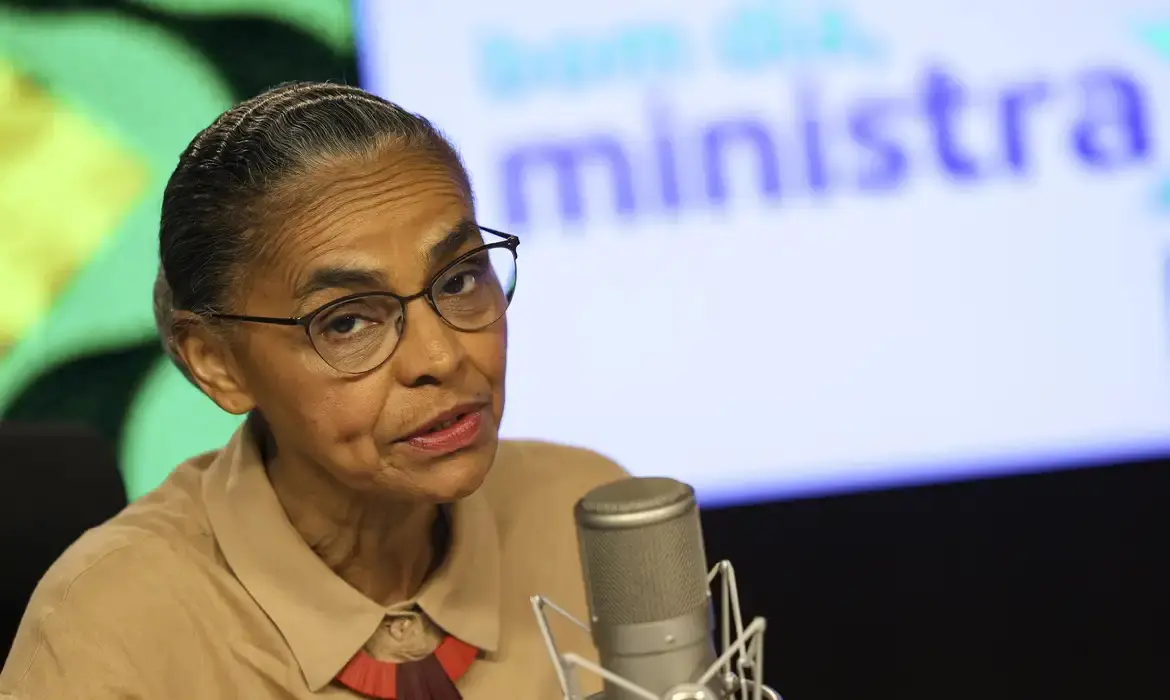 A Rede, de Marina Silva, é um dos partidos que está nos ministérios do governo Lula e questiona a suposta vitória de Maduro nas eleições da Venezuela