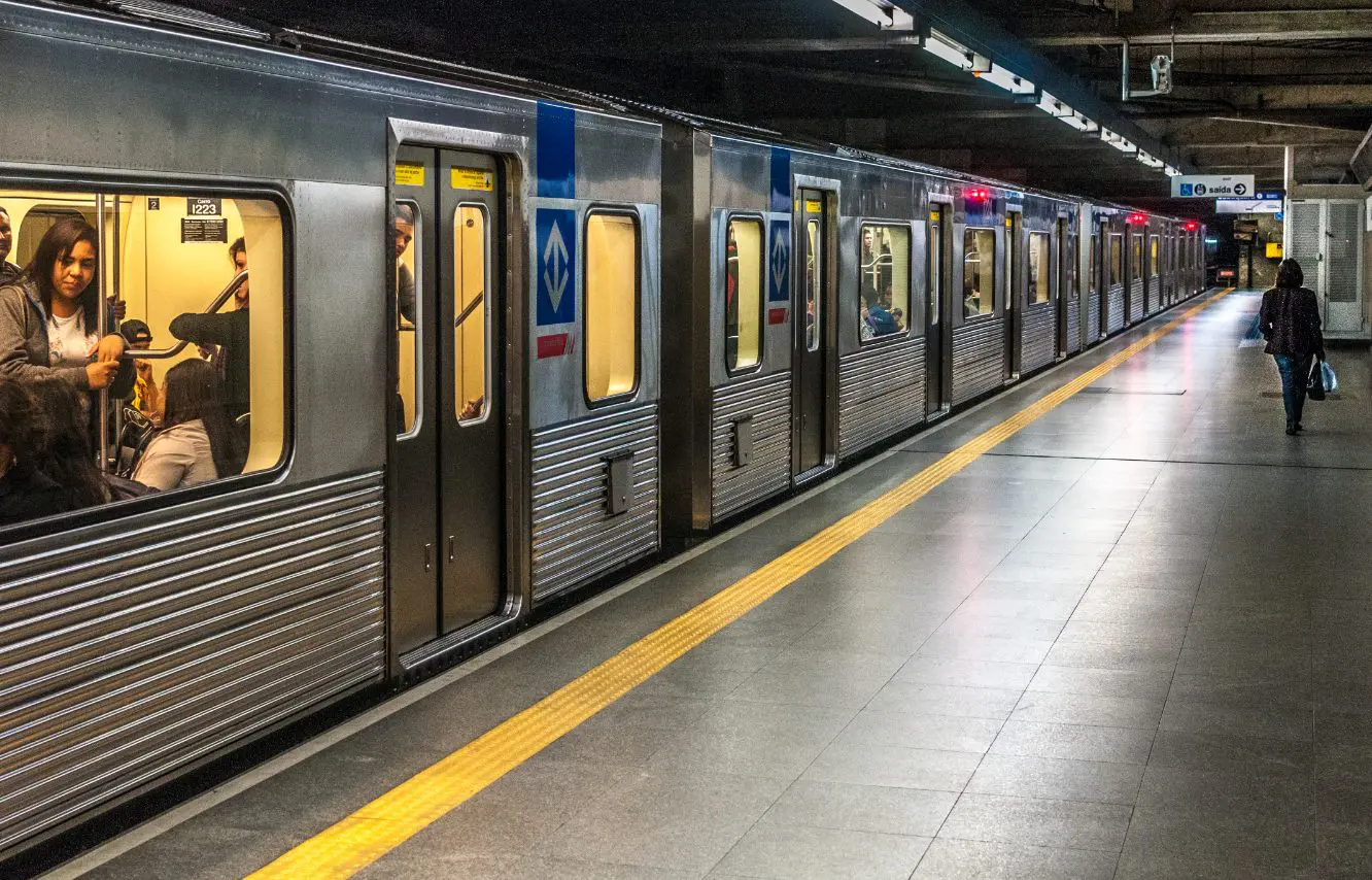 A Linha Azul do Metrô de São Paulo | Foto: Reprodução/Wikimedia Commons