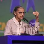 Ministra do Meio Ambiente, Marina Silva discursa sobre incêndio em SP