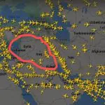 Reprodução de mapa de fluxo aéreo mostra ausência de voos na região de conflito no Oriente Médio