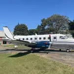 O avião usado pelo PCC é um modelo Bandeirante Embraer EMD-110, prefixo PTO-CW, avaliado em R$ 5 milhões | Foto: Divulgação/SSP