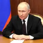 Vladimir Putin Rússia Paris 2024 exclusão