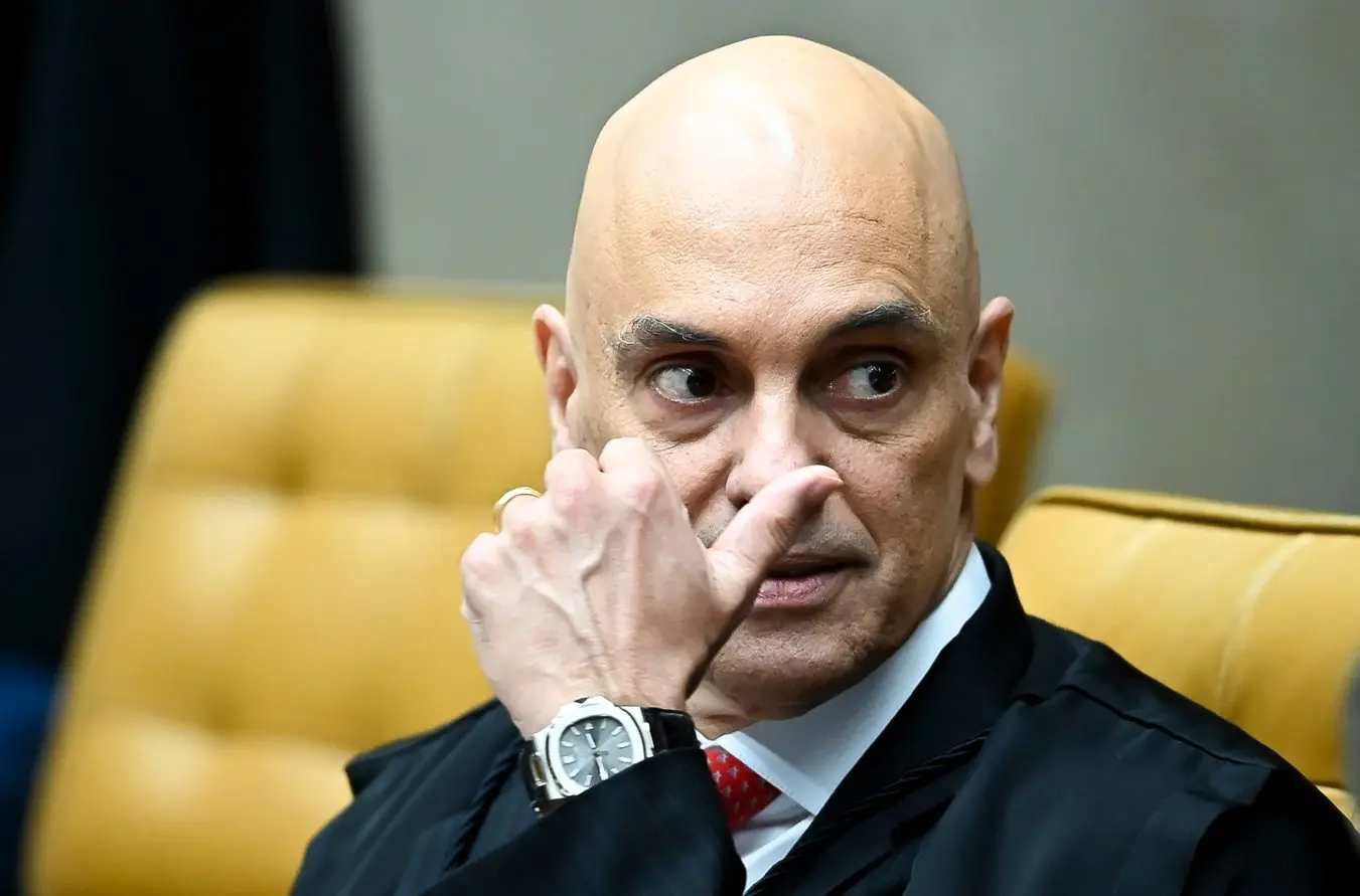 Alexandre de Moraes determinou o bloqueio das contas da empresa Starlink, de Elon Musk, para garantir o pagamento de multas impostas pelo STF | Foto: Ton Molina/FotoArena/Estadão Conteúdo