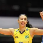 Sheilla, ex-jogadora da seleção feminina de vôlei, também criticou os fãs | Foto: Reprodução/Redes sociais