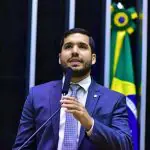 Sem ordem judicial, Polícia Federal solicita ao Twitter/X dados de deputado