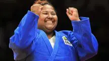 A judoca Bia Souza foi a responsável pela primeira medalha de ouro do Brasil nas Olimpíadas | Foto: Reprodução/Twitter/X