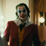 Foto de Joaquin Phoenix caracterizado como Coringa