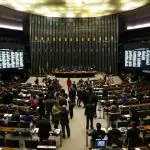 Congresso briga para manter a 'farra das emendas' Pix