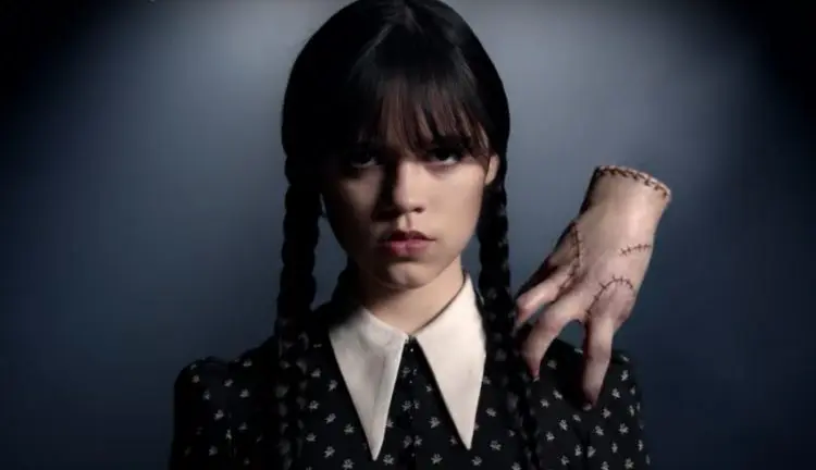 Jenna Ortega como Wandinha, em série da Netflix | Foto: Divulgação/Netflix