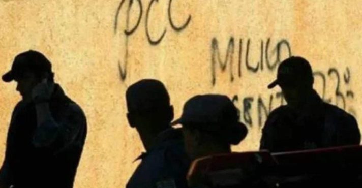 O PCC é uma facção criminosa originada nos presídios de São Paulo que atua no tráfico e em outras atividades ilícitas | Foto: Reprodução/Agência Brasil