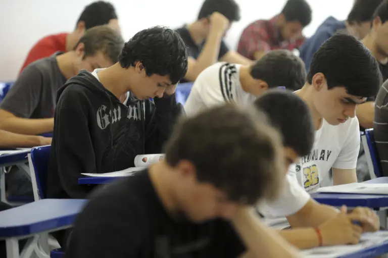 Alunos ensino médio saem sem saber calcular porcentagem