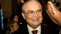 Fundador da Revista Imprensa, Sinval de Itacarambi Leão enfrentava um quadro de insuficiência cardíaca | Foto: Reprodução/Facebook