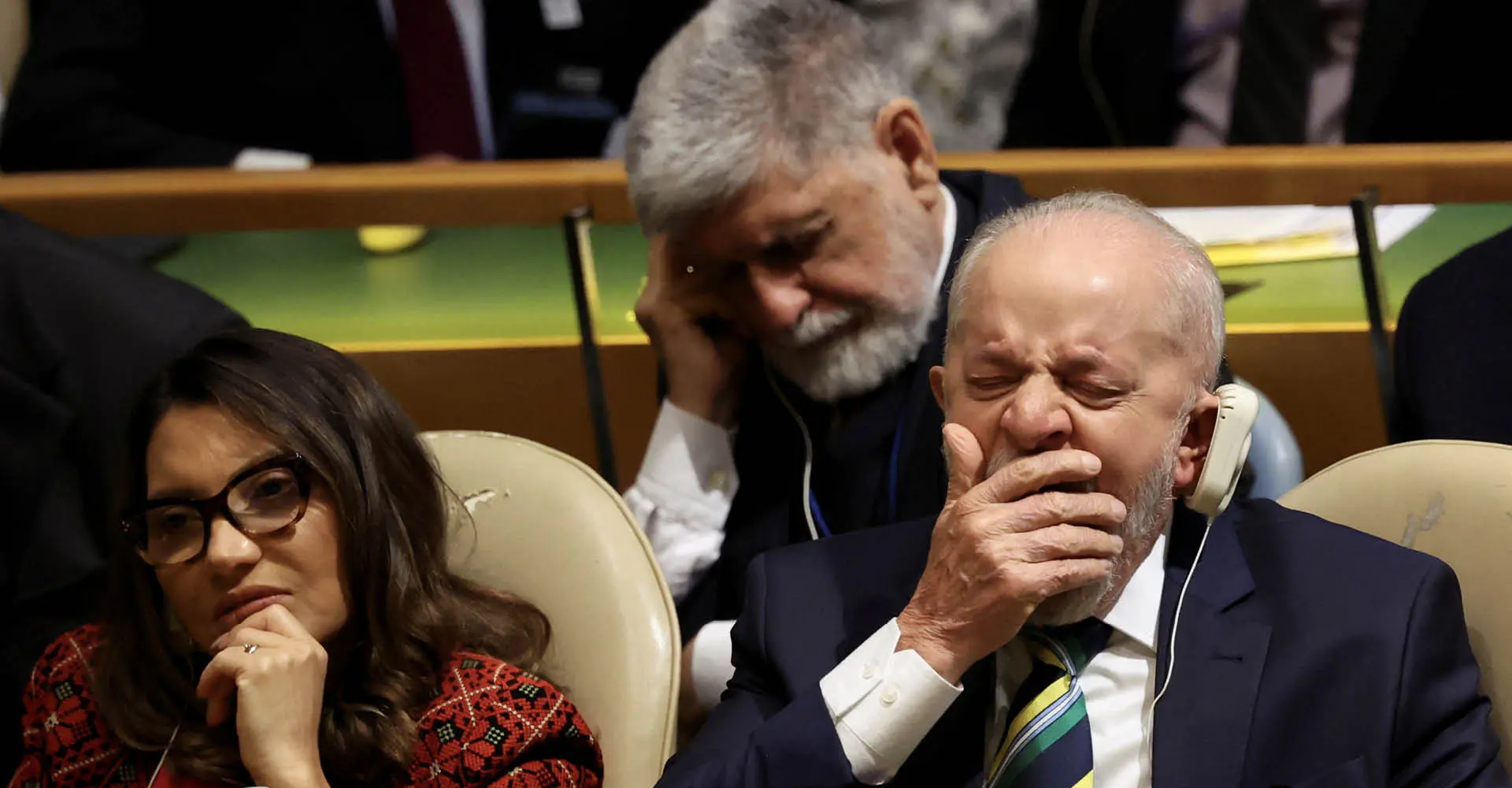 O presidente do Brasil, Luiz Inácio Lula da Silva, Janja e seu assessor de política externa Celso Amorim, durante a 79ª Assembleia Geral das Nações Unidas na sede da ONU em Nova York, em 24 de setembro de 2024 | Foto: Reuters/Brendan McDermid