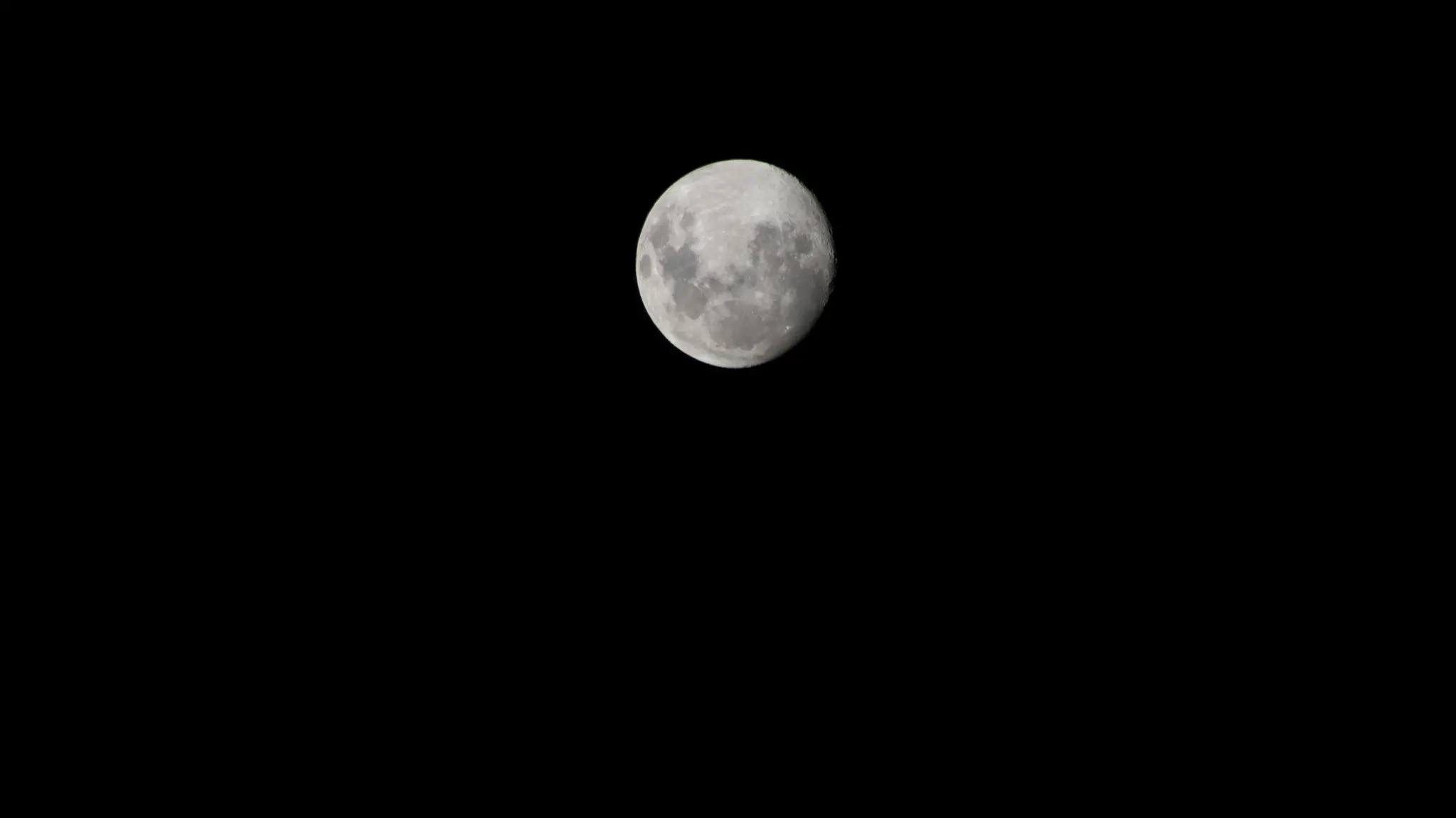 Ao contrário da nossa Lua, que está com a Terra há aproximadamente 4 bilhões de anos, o 2024 PT5 deve permanecer em órbita por apenas cerca de dois meses | Foto: Divulgação/Nasa