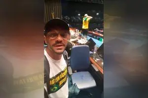 Aécio Pereira foi preso em flagrante dentro do Congresso Nacional, pela Polícia do Senado | Foto: Reprodução/Twitter/X