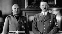 À esq., Benito Mussolini. ditador da Itália fascista, e Adolf Hitler, ditador da Alemanha nazista