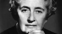 Conhecida como a Rainha do Crime, Agatha Christie iniciou sua carreira literária com O Misterioso Caso de Styles, em 1920 | Foto: Reprodução/Wikimedia Commons