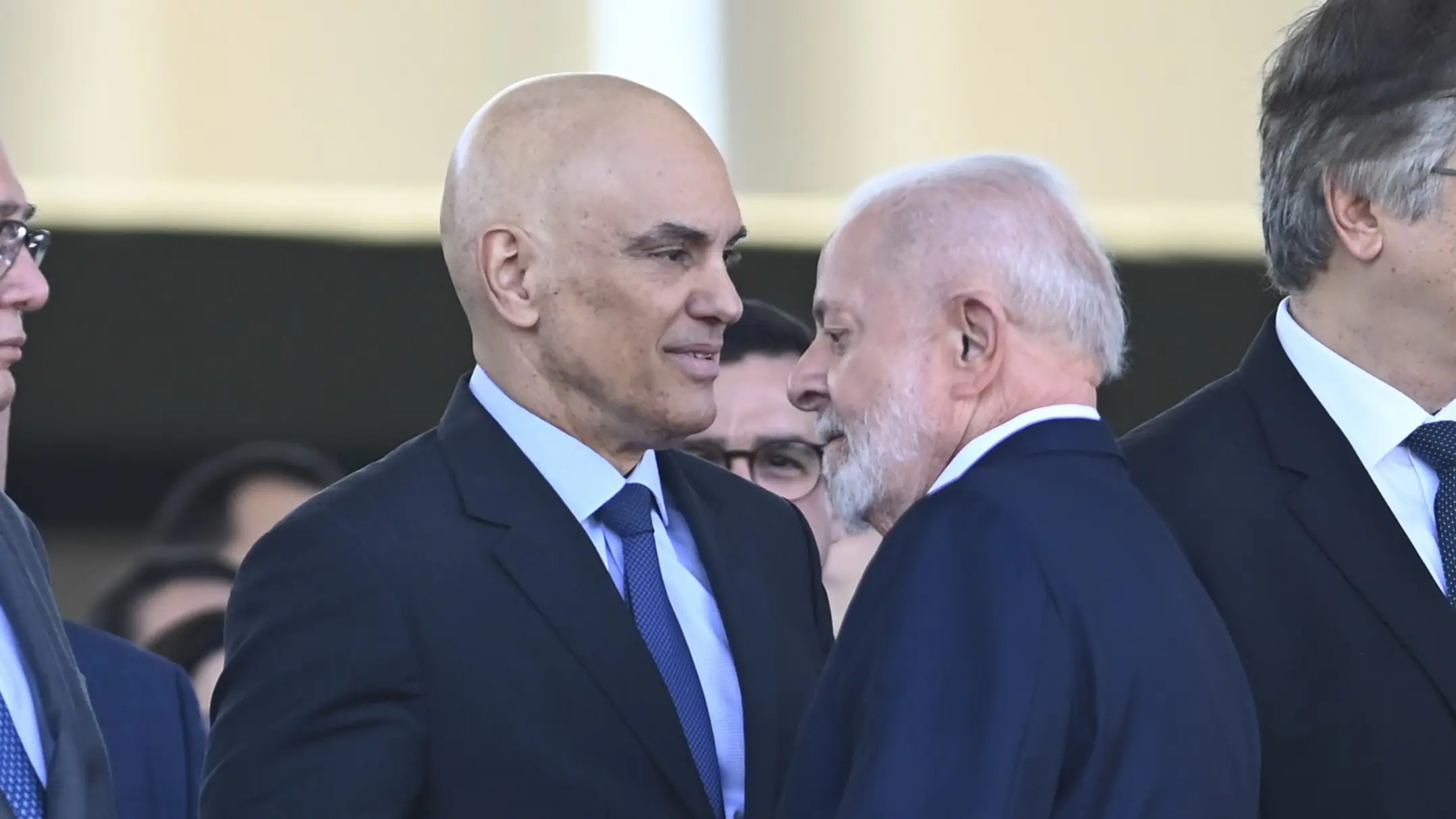 Alexandre de Moraes e Lula