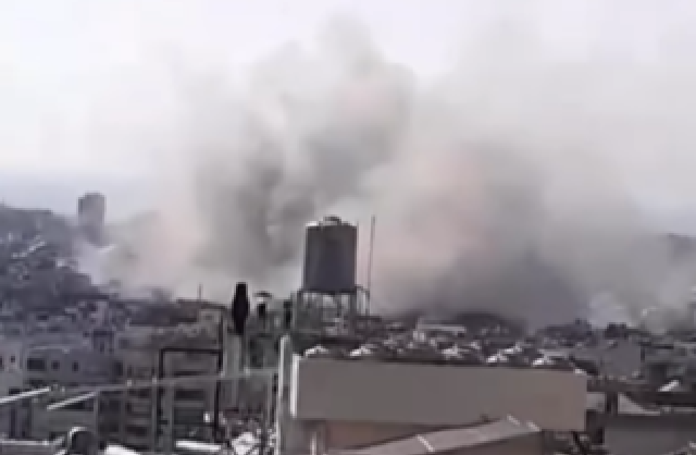 Israel bombardeia Beirute