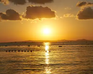 Além do horário de verão, o governo autorizou o aumento do uso de usinas termelétricas a gás | Foto: Freestockcenter/Freepik