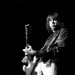 Johnny Ramone, no Club Citta, em Kawasaki-ku, no Japão - 6/9/1990 | Foto: Masao Nakagami/Wikimedia Commons