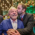 Lula e seu filho, Luis Claudio
