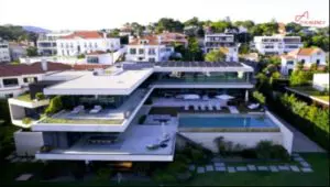 A mansão de quase R$ 200 milhões em Portugal